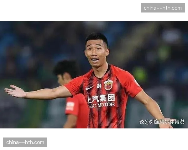 替补奇兵：19岁的拜仁青训小将在处子秀中贡献助攻后落泪